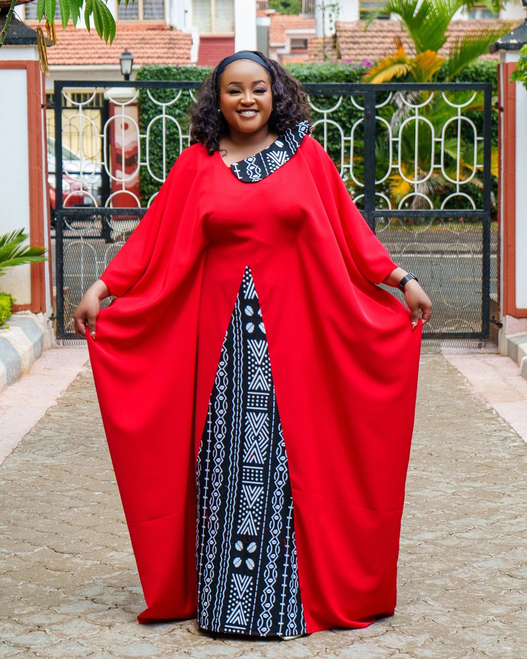 Ember Kaftan - Crimson Noir