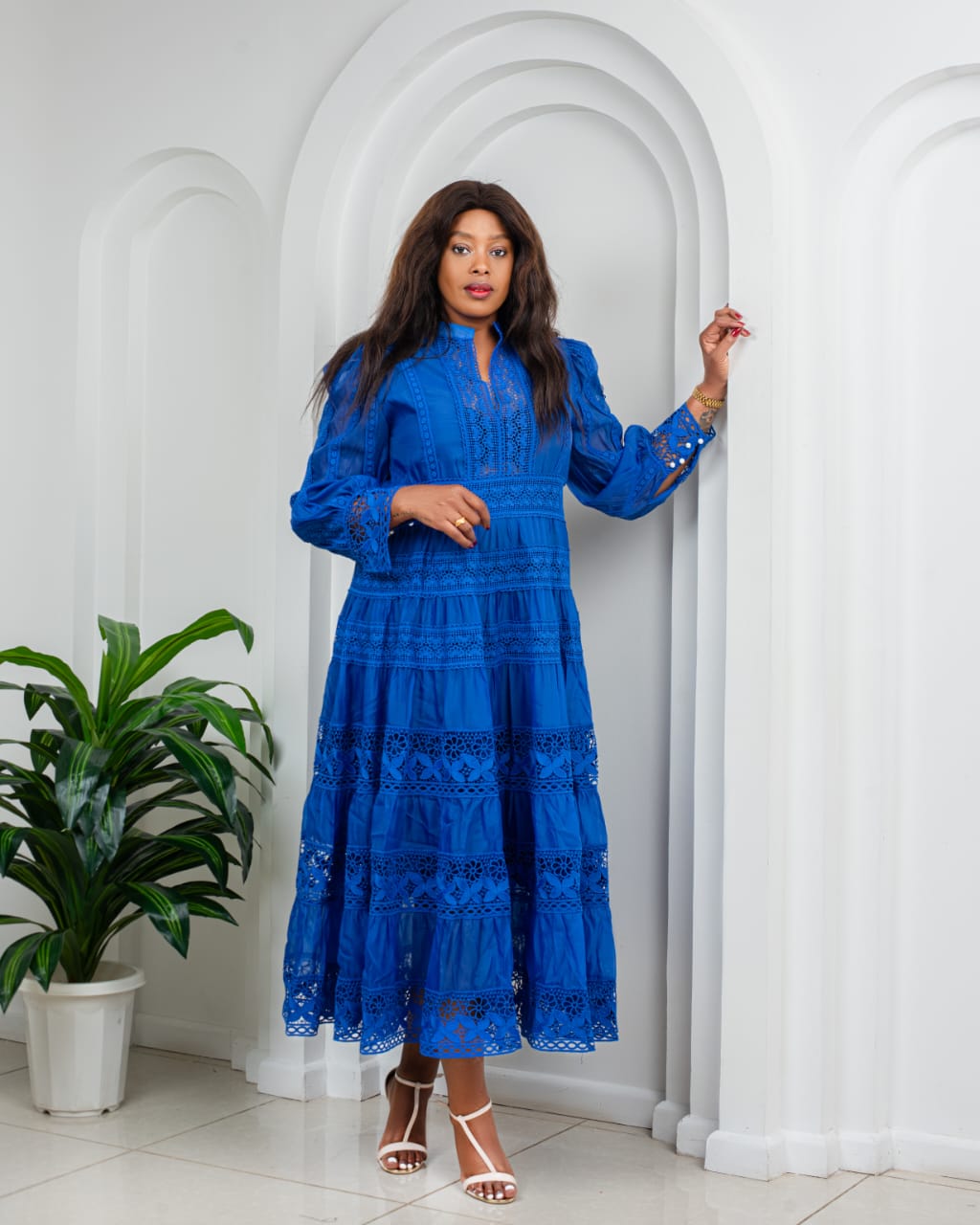Savvy Elegance Notch Neck Floral Lace Panelled Midi Maxi Dress in Royal Blue