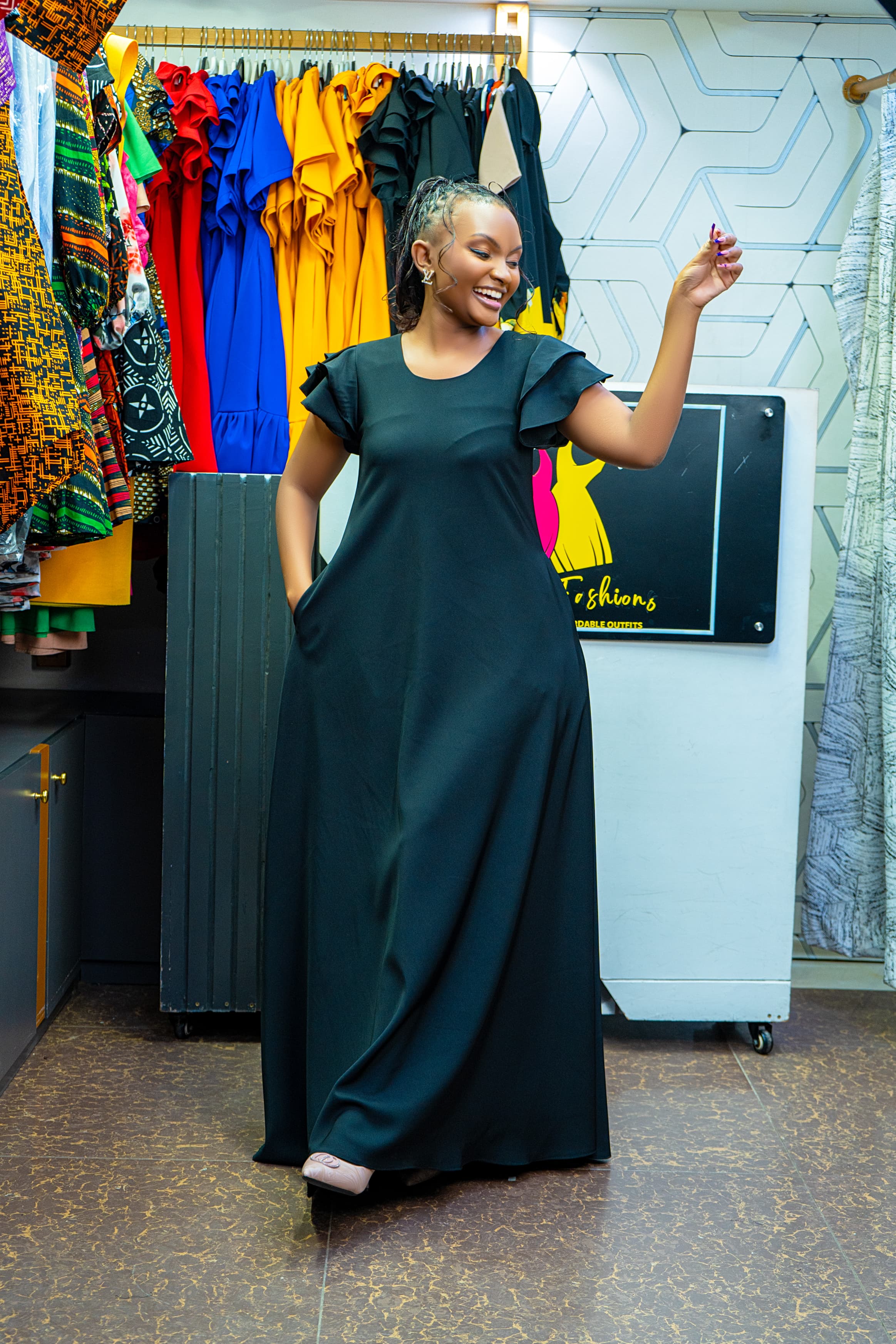 Plain Shift Maxis (Black)