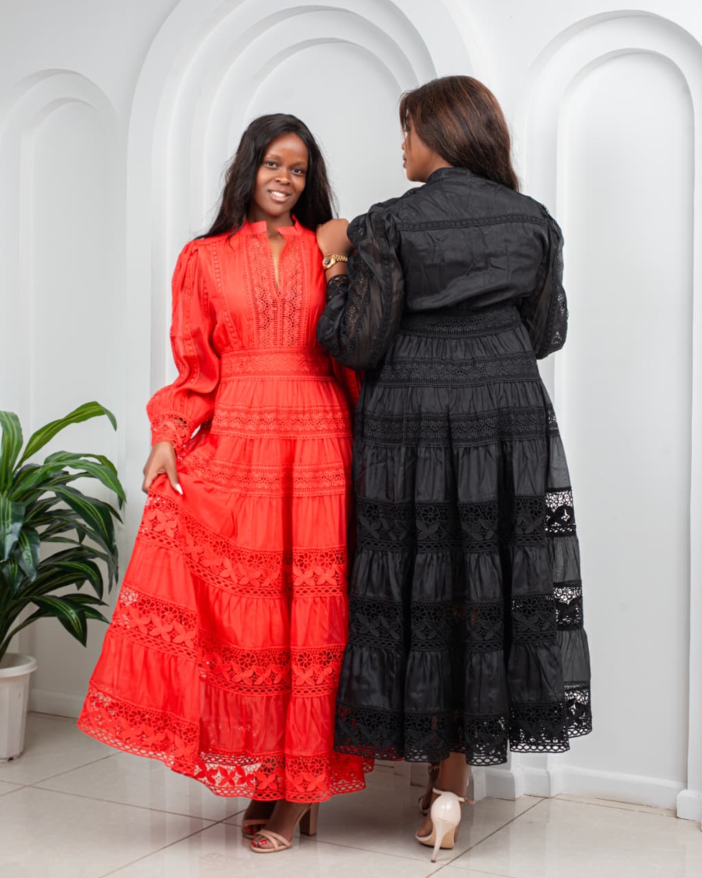 Savvy Elegance Notch Neck Floral Lace Panelled Midi Maxi Dress in Black